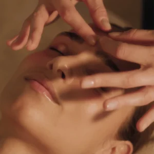 Masaje facial Kobido